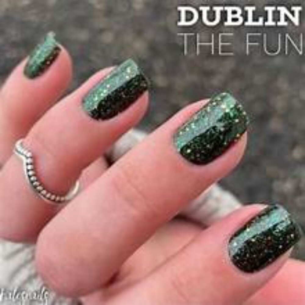 Color Street Dublin the Fun Holiday Green